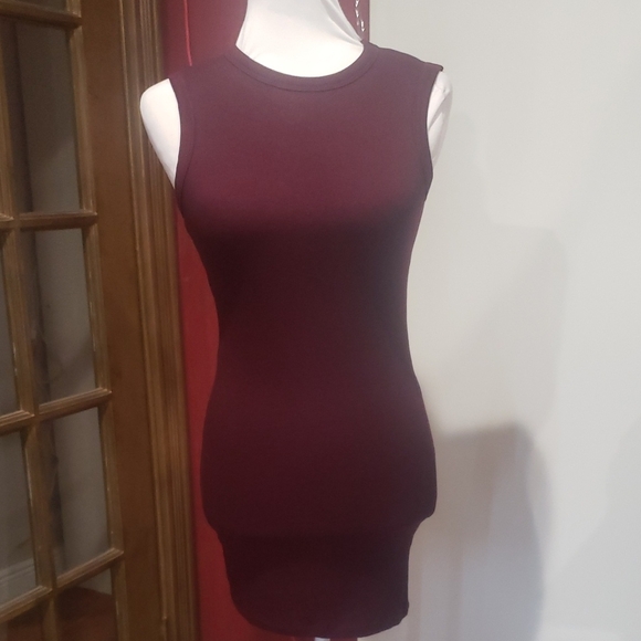 Olivaceous Wine Ribbed Dress SZ M nwt - Picture 1 of 9